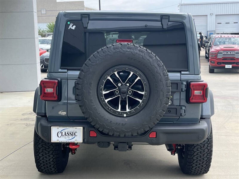 2025 Jeep Wrangler Rubicon X