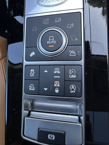 2017 Land Rover Discovery HSE Luxury