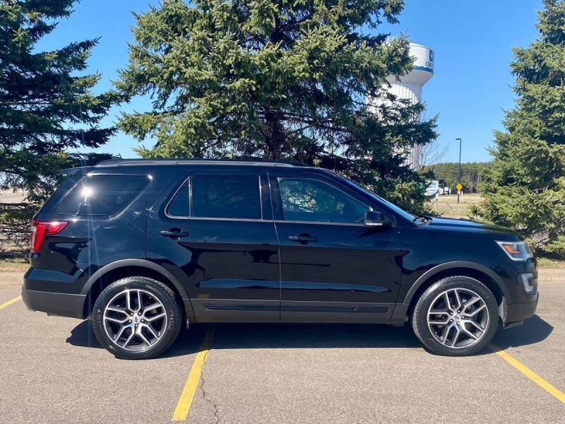 2016 Ford Explorer Sport
