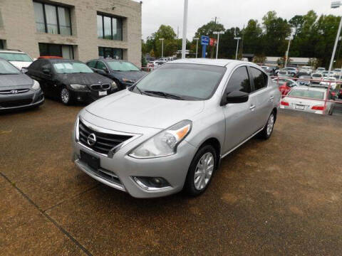2015 Nissan Versa 1.6 SV