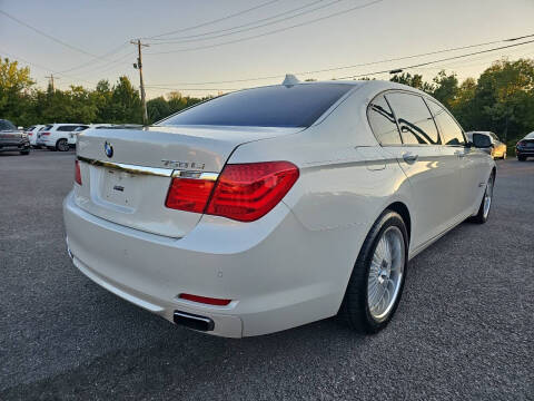 2010 BMW 7 Series 750Li xDrive