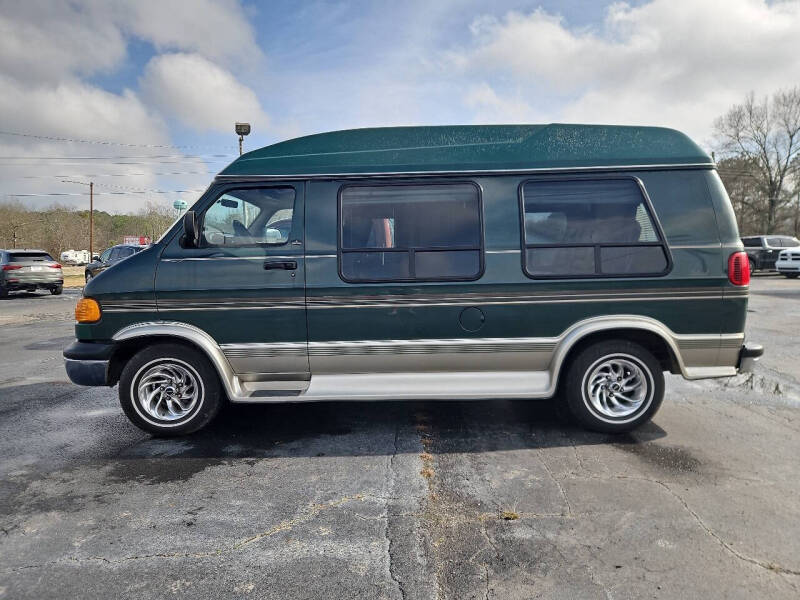 2000 Dodge Ram Van 1500