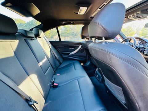 2018 BMW 3 Series 320i