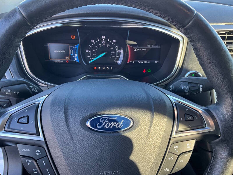 2017 Ford Fusion Hybrid SE