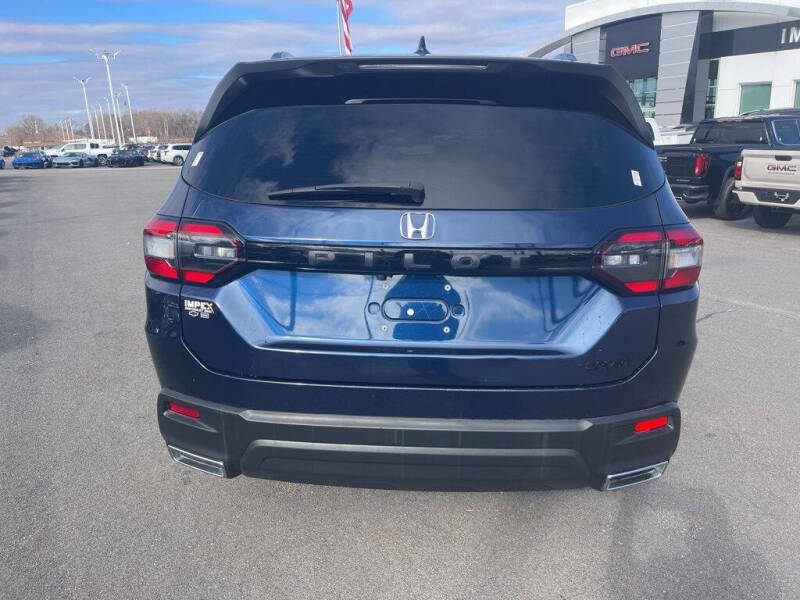 2025 Honda Pilot Sport
