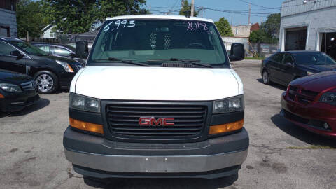 2018 GMC Savana 2500 Photo