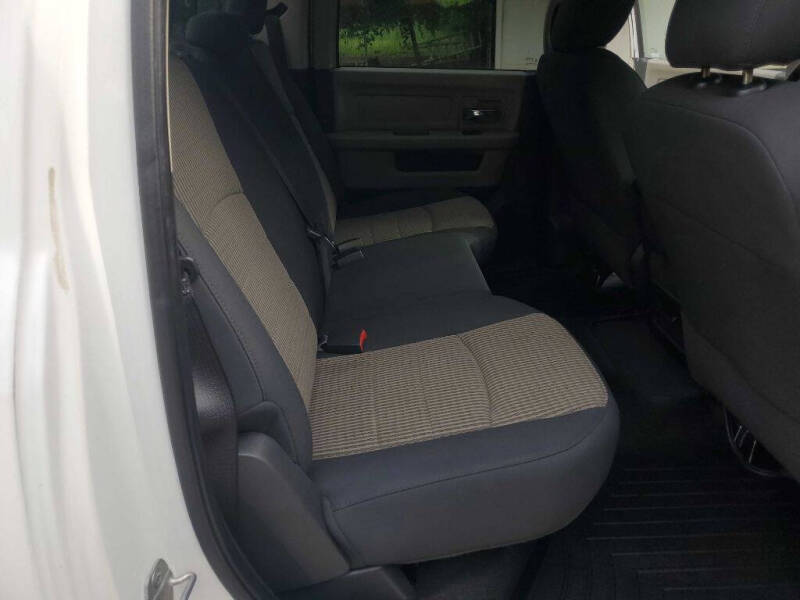2012 RAM 1500 SLT