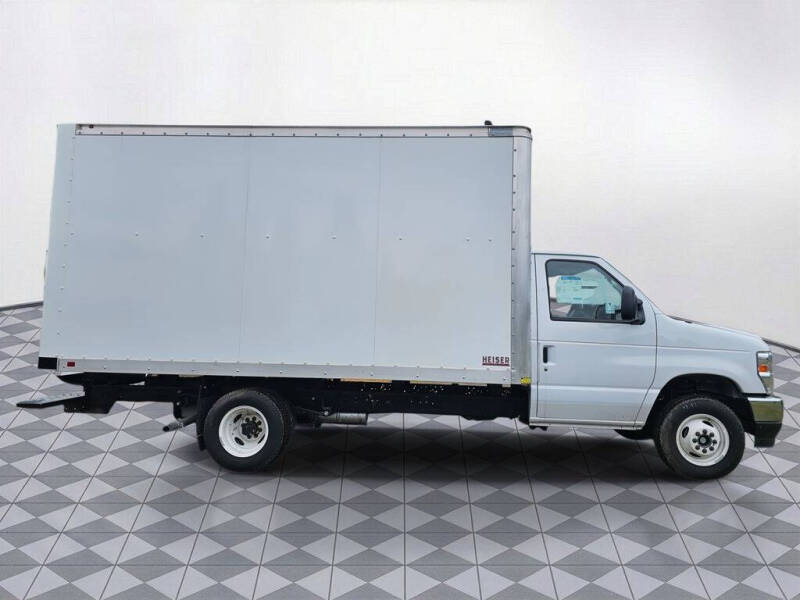 2025 Ford E-Series