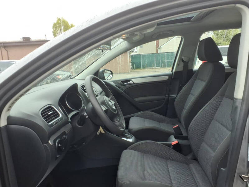 2011 Volkswagen Golf 2.5L PZEV