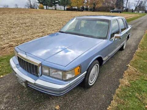 1990 Lincoln Town Car for sale at Classic Car Deals in Cadillac MI