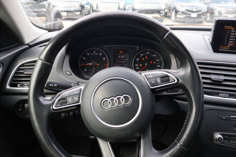 2016 Audi Q3 2.0T Premium Plus
