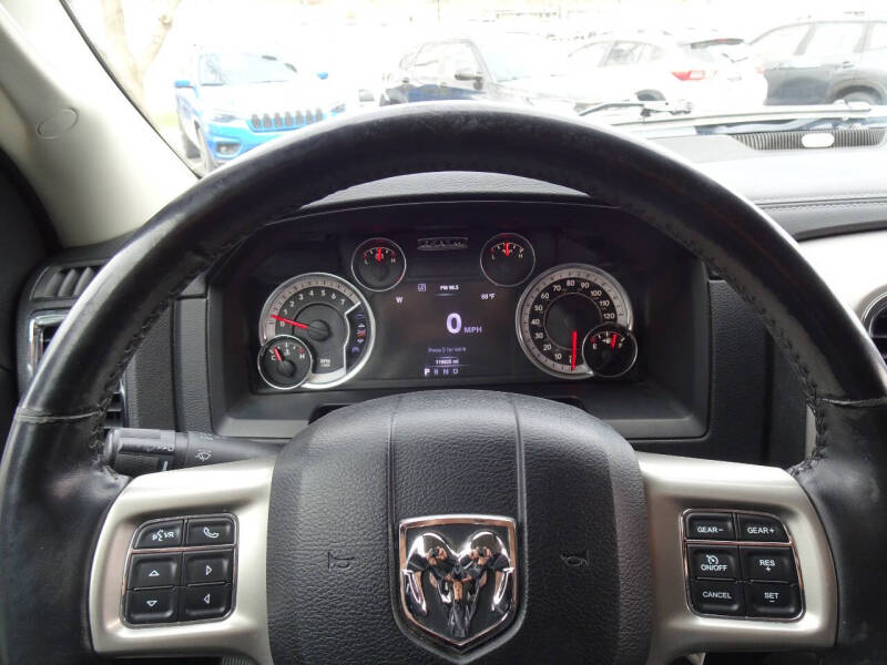 2016 RAM 1500 Laramie