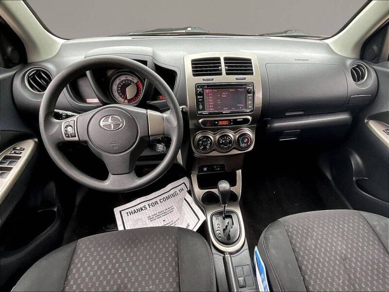 2013 Scion xD 10 Series