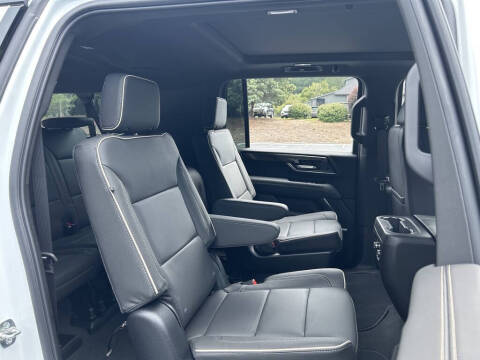 2025 GMC Yukon XL Elevation