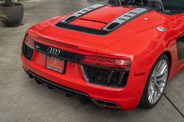 2017 Audi R8 8