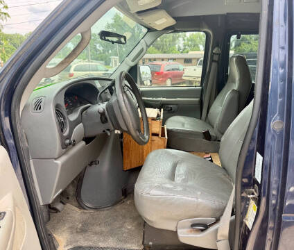 2006 Ford E-Series E-250