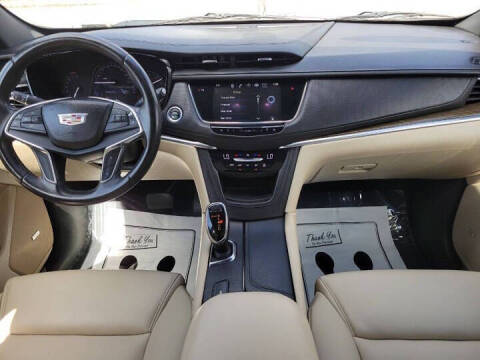 2017 Cadillac XT5