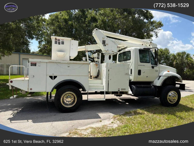 2005 International WorkStar 7300