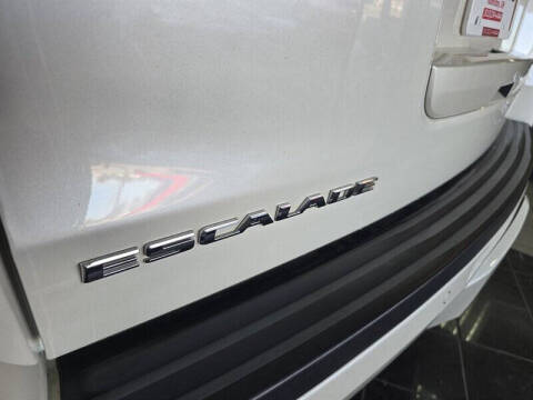 2015 Cadillac Escalade ESV Luxury