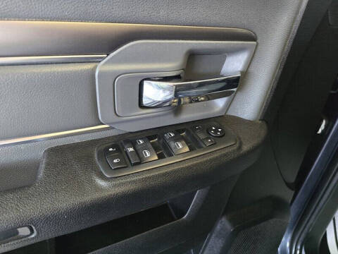 2021 RAM 1500 Classic SLT