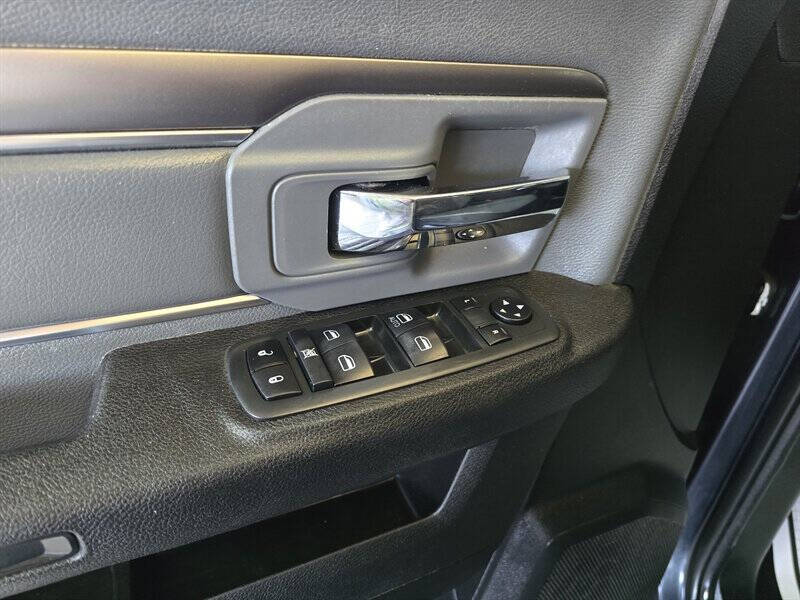 2021 RAM 1500 Classic SLT