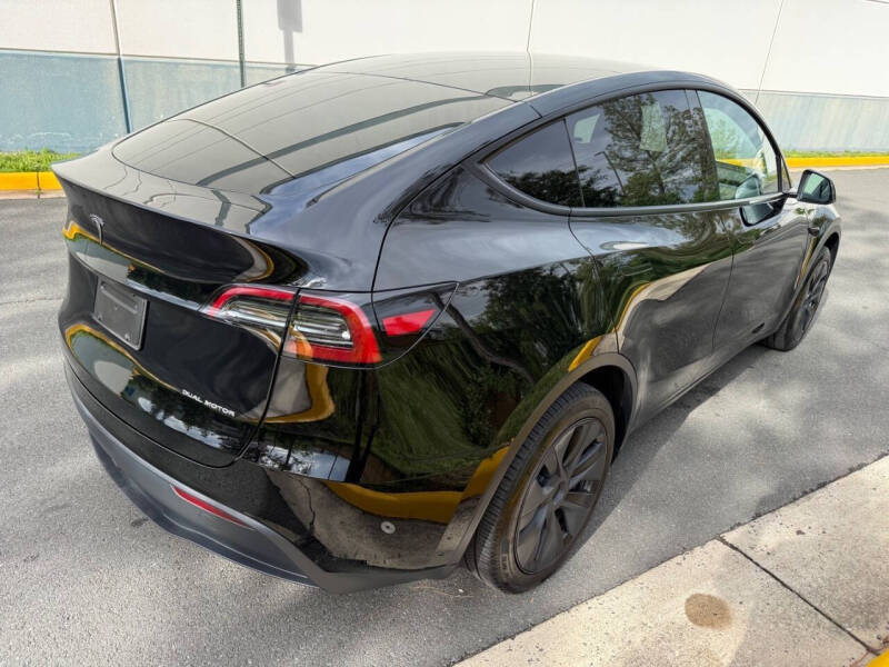 2025 Tesla Model Y Long Range