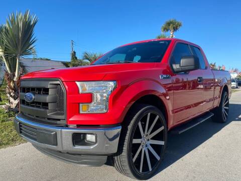 2015 Ford F-150 for sale at GCR MOTORSPORTS in Hollywood FL