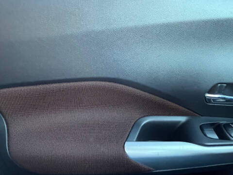 2018 Nissan Kicks SR