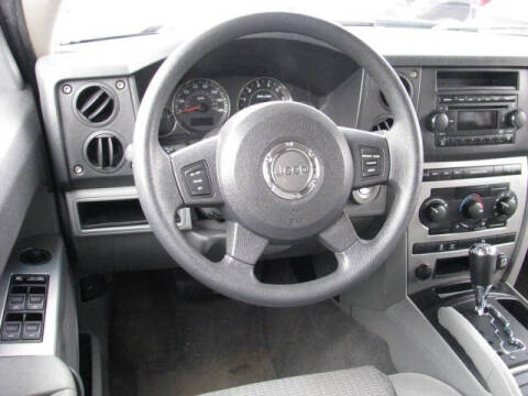 2006 Jeep Commander