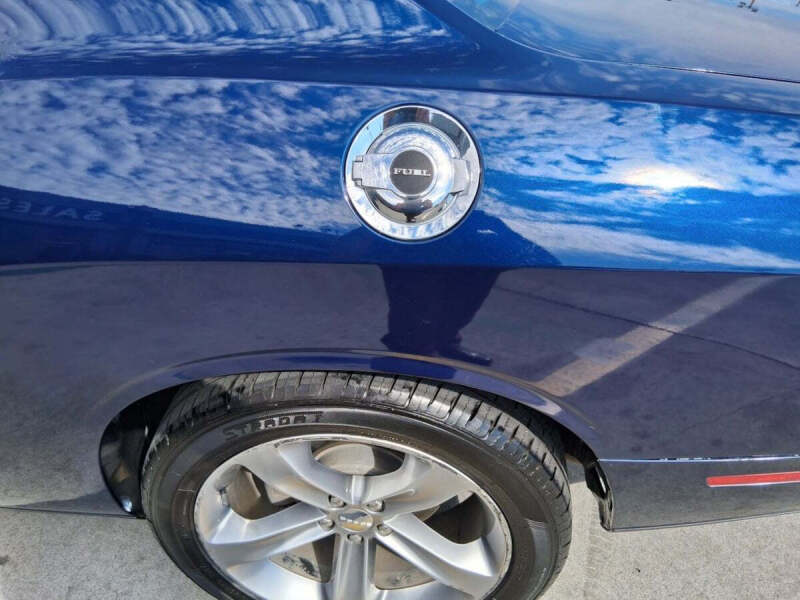 2015 Dodge Challenger SXT