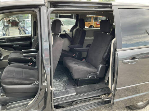 2011 Dodge Grand Caravan Express