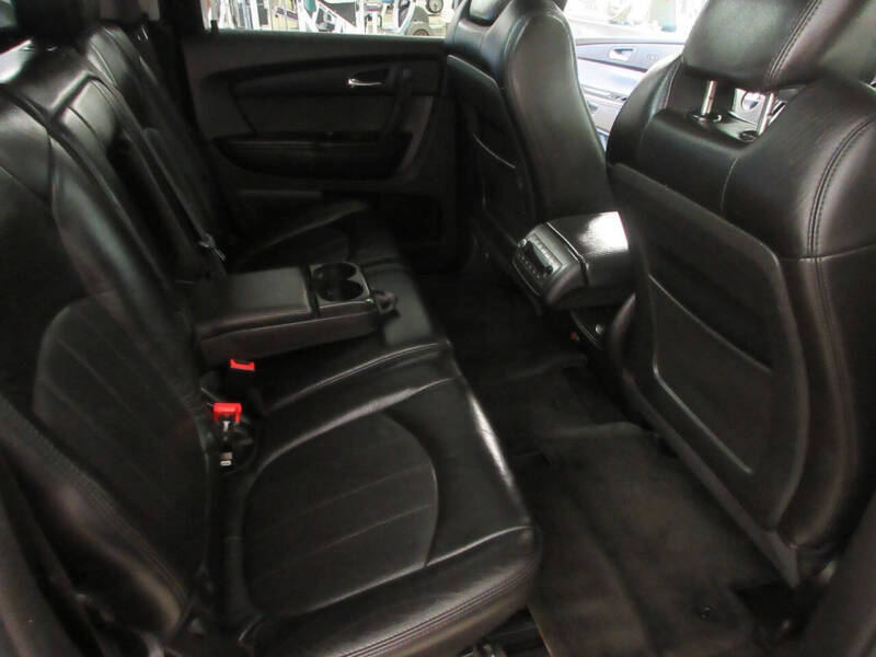 2011 GMC Acadia Denali