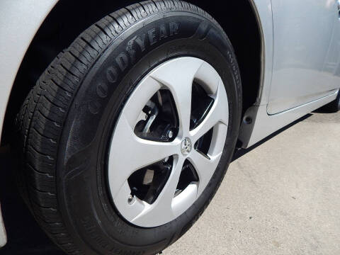 2014 Toyota Prius Three