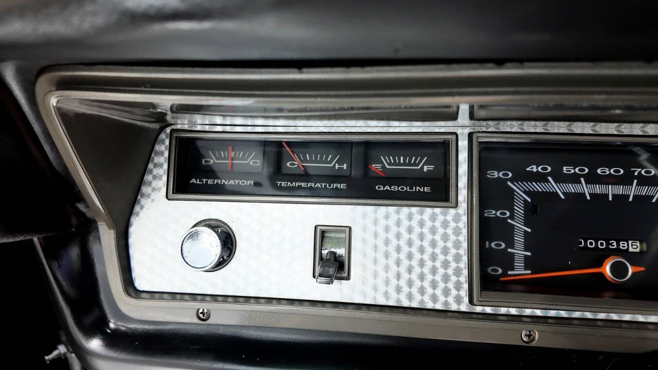 1968 Plymouth Valiant 61