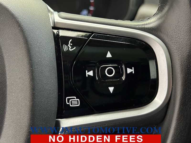 2019 Volvo V90 Cross Country T5