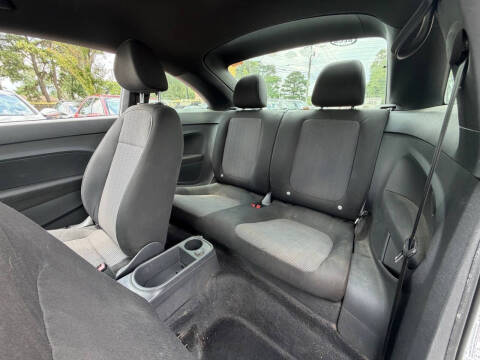 2012 Volkswagen Beetle 2.5L PZEV