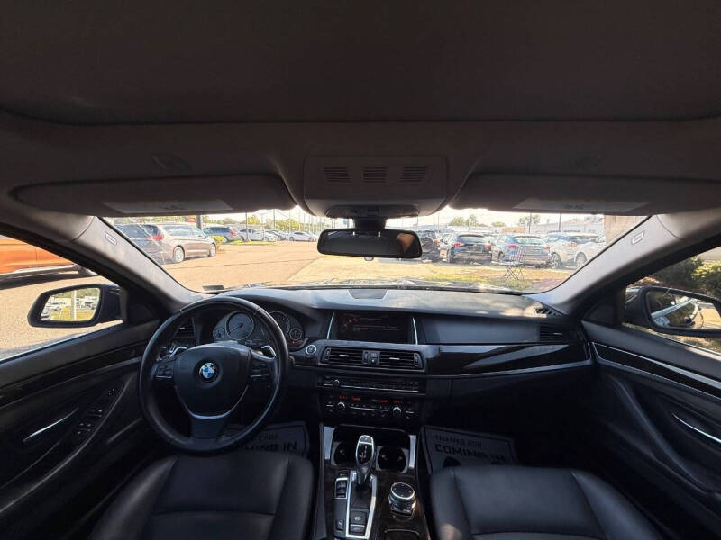 2016 BMW 5 Series 528i