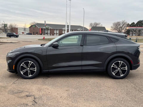 2022 Ford Mustang Mach-E Select