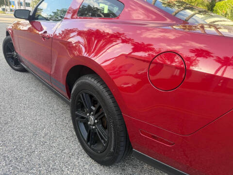 2010 Ford Mustang V6