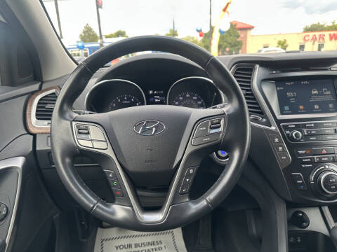 2018 Hyundai Santa Fe SE