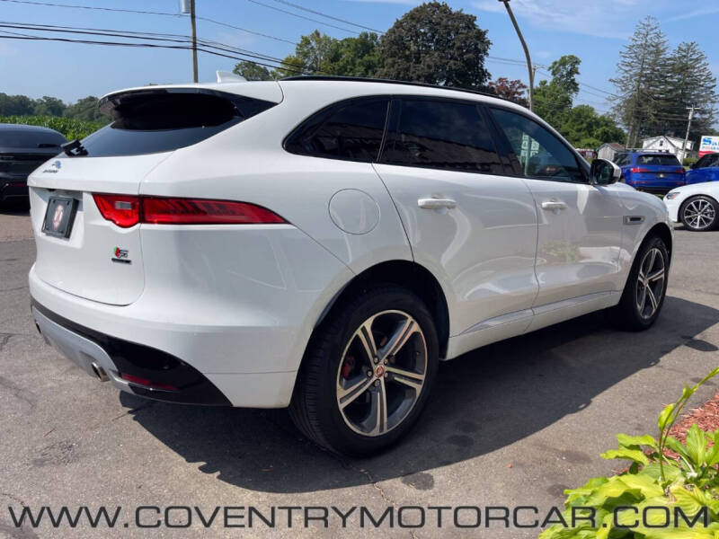 2019 Jaguar F-PACE S