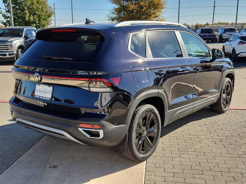 2026 Volkswagen Taos SE