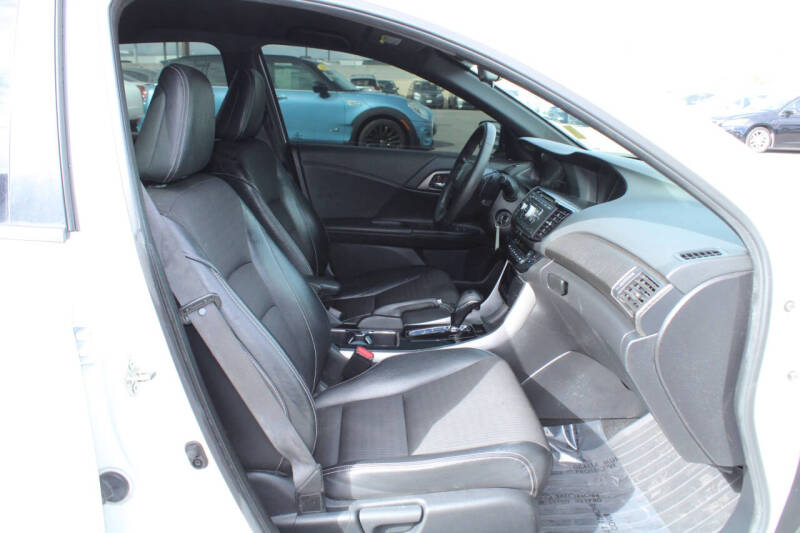 2017 Honda Accord Sport