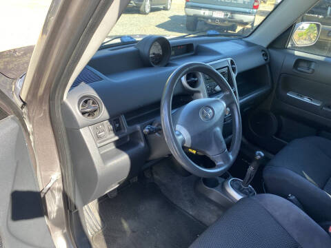 2004 Scion xB