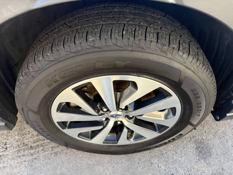 2023 Subaru Outback Premium