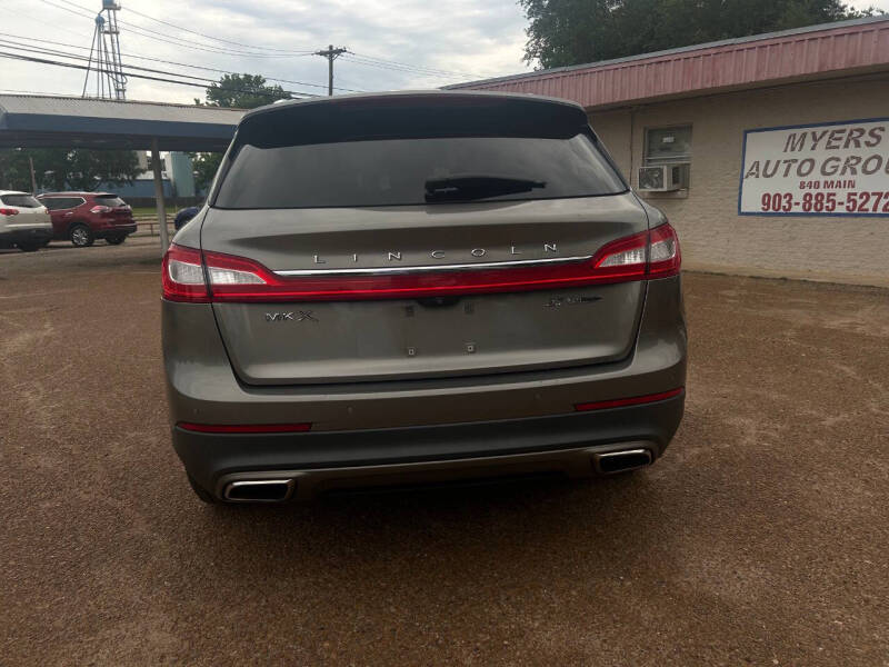 2016 Lincoln MKX Select