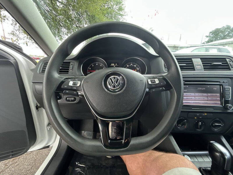 2015 Volkswagen Jetta