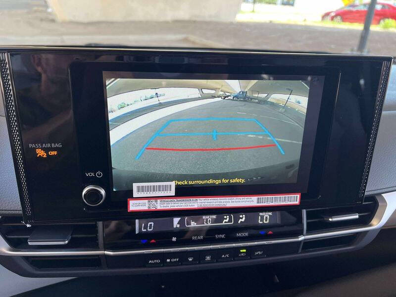 2025 Toyota Sienna LE 8-Passenger