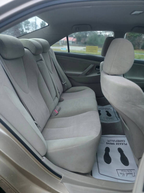 2010 Toyota Camry LE