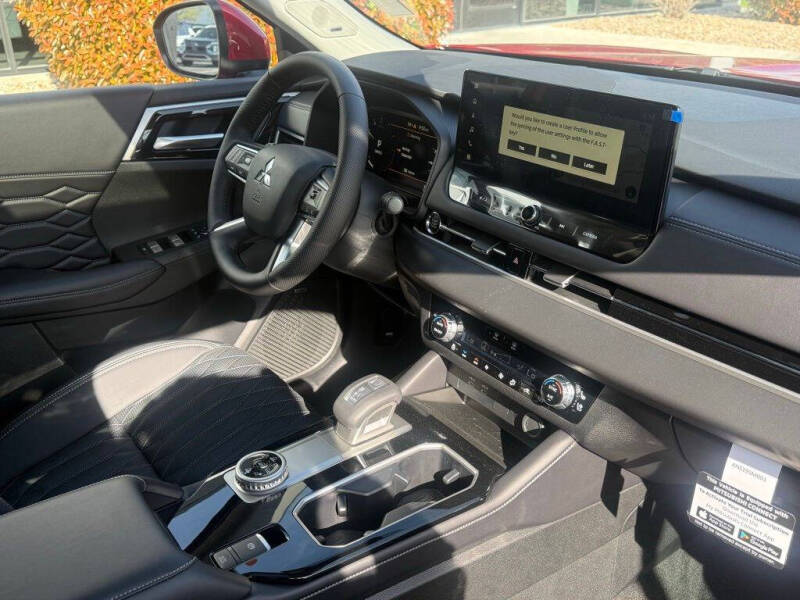 2026 Mitsubishi Outlander SEL